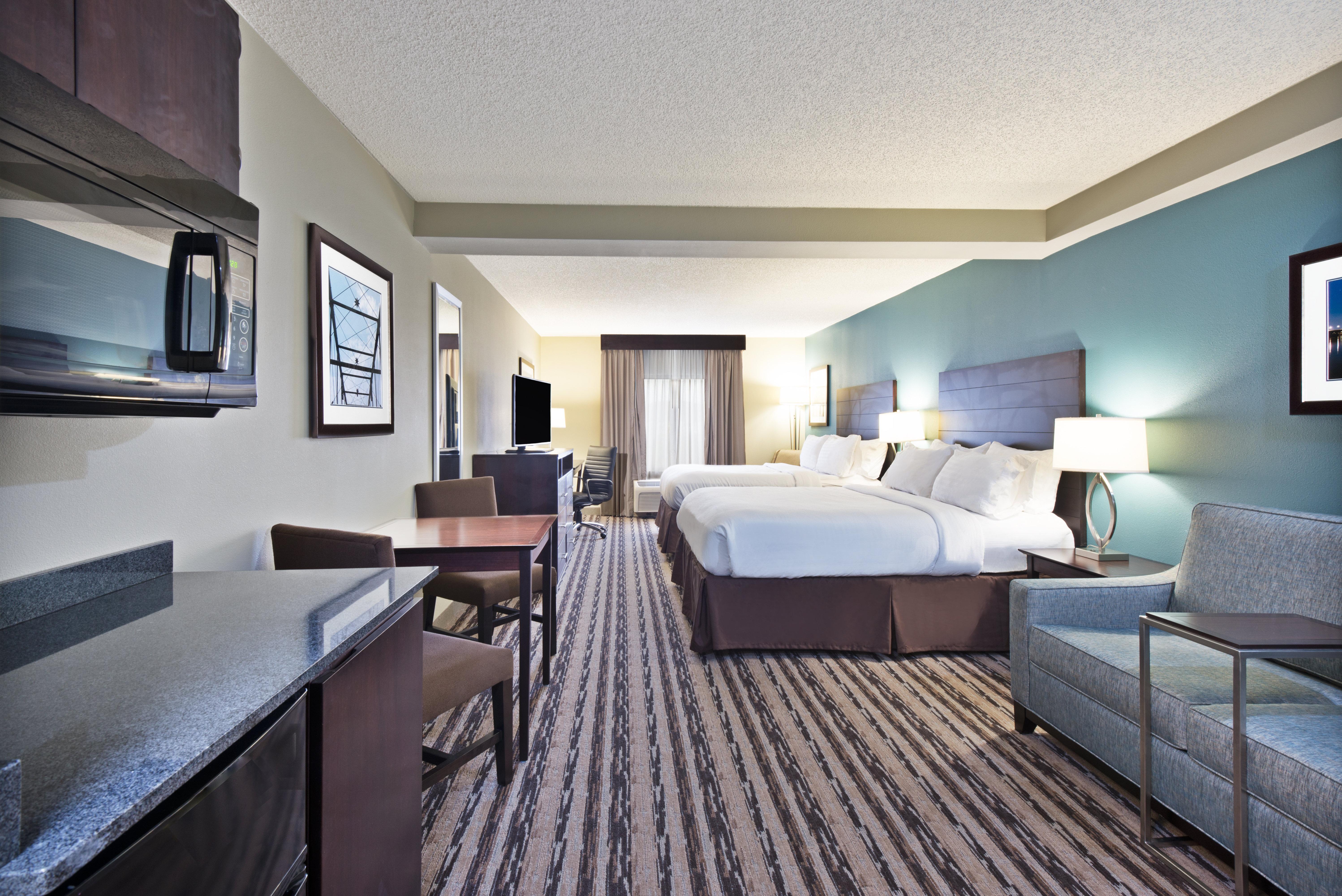 Harrisburg East By Ihg Hotel