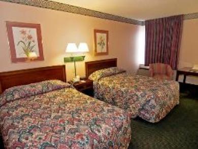 Harrisburg East By Ihg Hotel