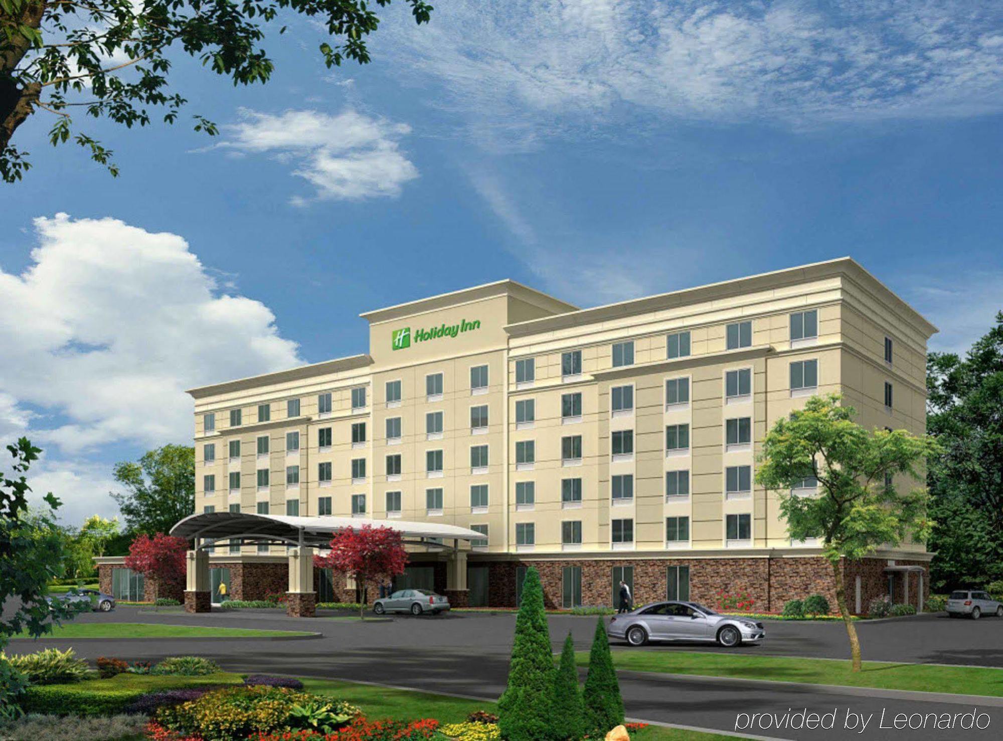 Hotel Harrisburg East By Ihg 3*